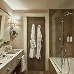 Hospes Palacio Del Bailio, A Member Of Design Hotel Córdova