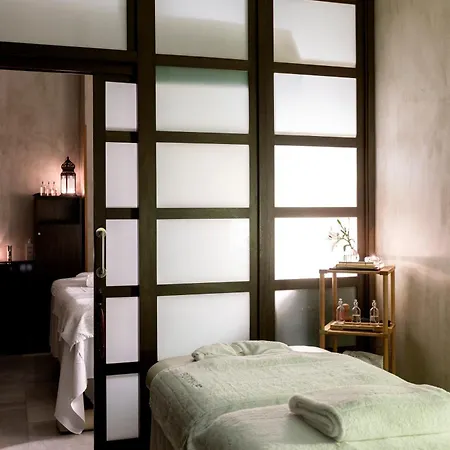 Hospes Palacio Del Bailio, A Member Of Design