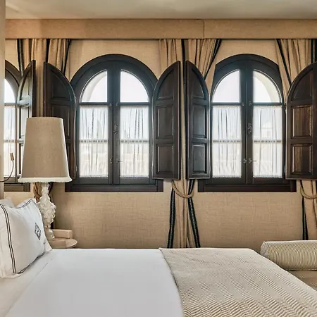 Hospes Palacio Del Bailio, A Member Of Design 코르도바