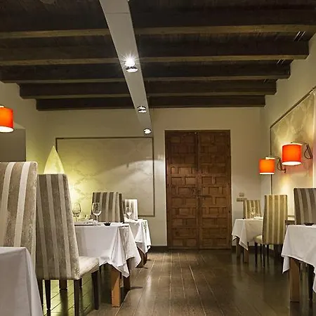 Hospes Palacio Del Bailio, A Member Of Design Hotel Cordoba