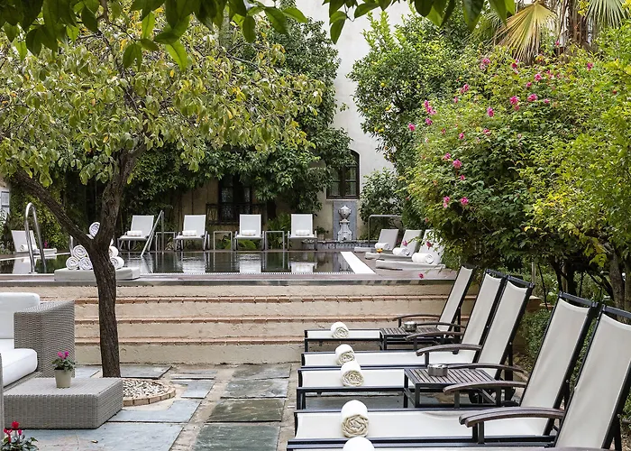 Отель Hospes Palacio Del Bailio, A Member Of Design 5*