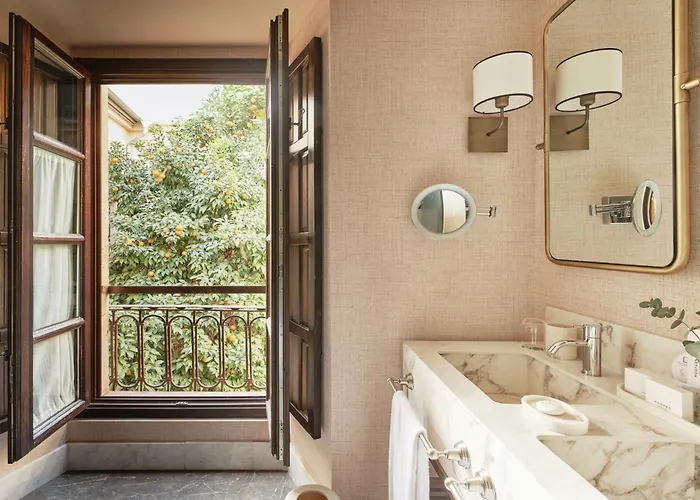 Hotell Hospes Palacio Del Bailio, A Member Of Design Córdoba